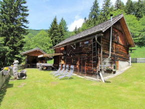 Гостиница Cozy Chalet jn Obervellach with Barbecue  Оберфеллах